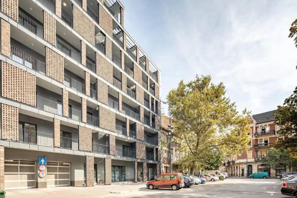 Marone 209 Budapest ~ Ac/Balcony/Indoor Parking מראה חיצוני תמונה